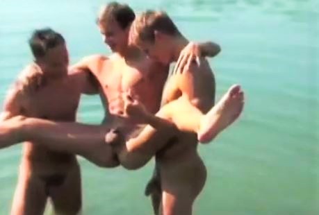 Porn Naked Lake Play